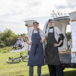 Pastamakarna stod för Fårörundans lunchdepå – lokalproducerad pasta bland raukar och enebuskar
